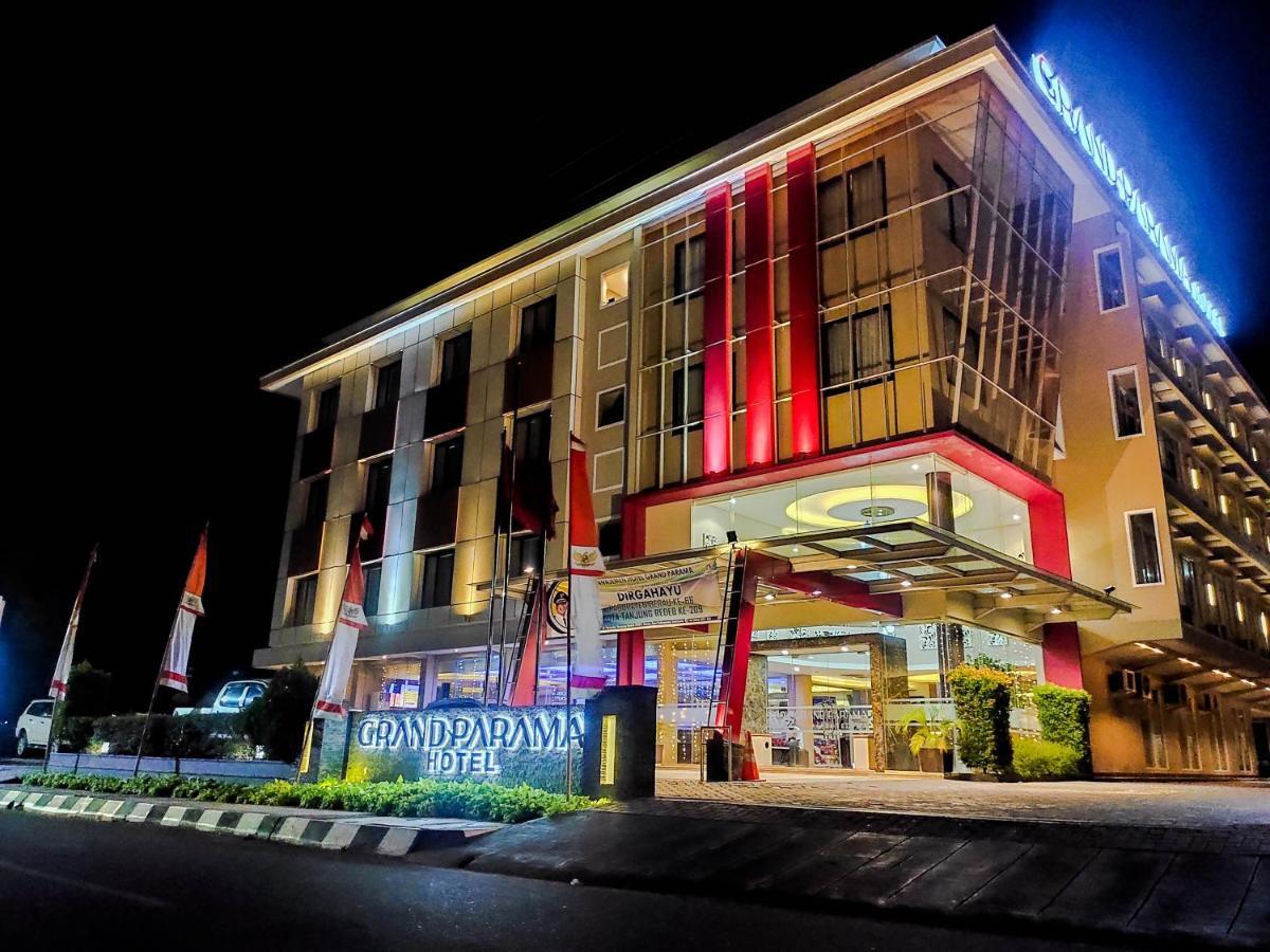 Grand Parama Hotel Tanjung Redep Ngoại thất bức ảnh